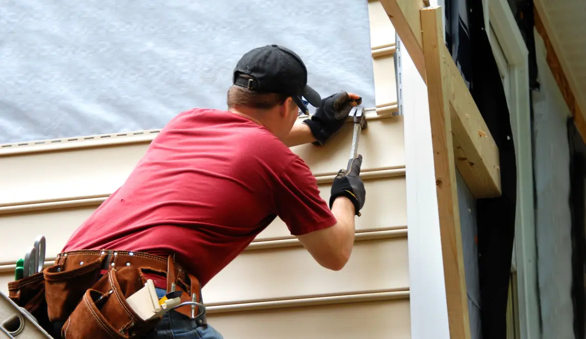 siding contractor